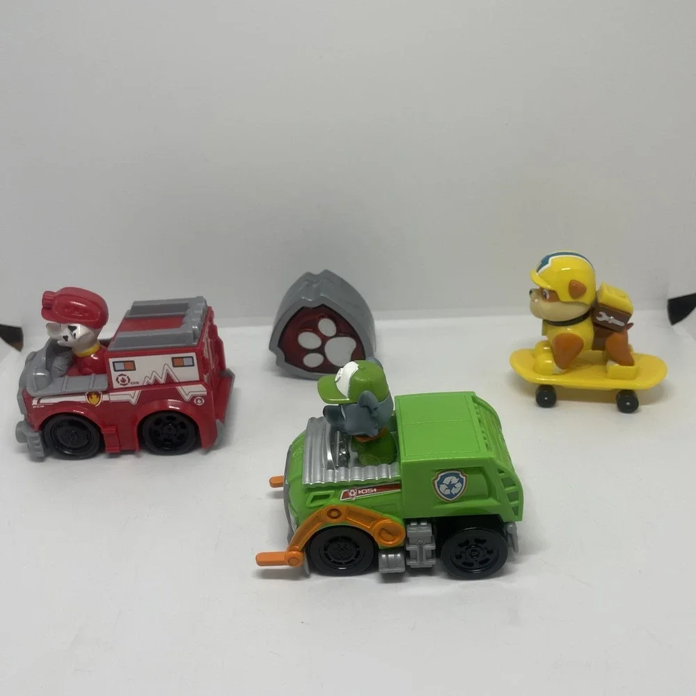 Lot of 3 Spin Master Paw Patrol Vehicles Marshall Rocky‎ Rubble On A SKATE BOARD